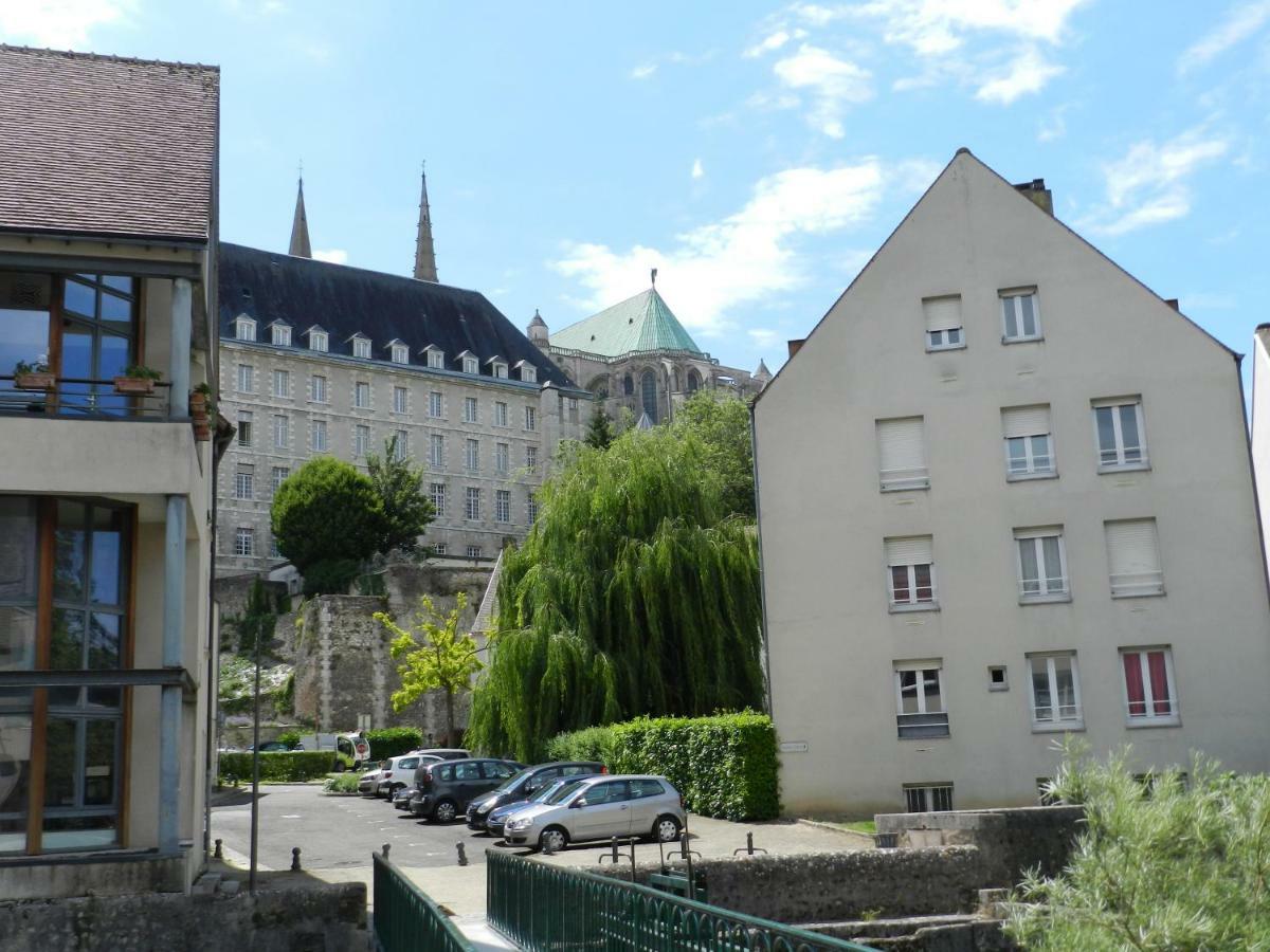 Apartamento L Imprevu Chartres Exterior foto